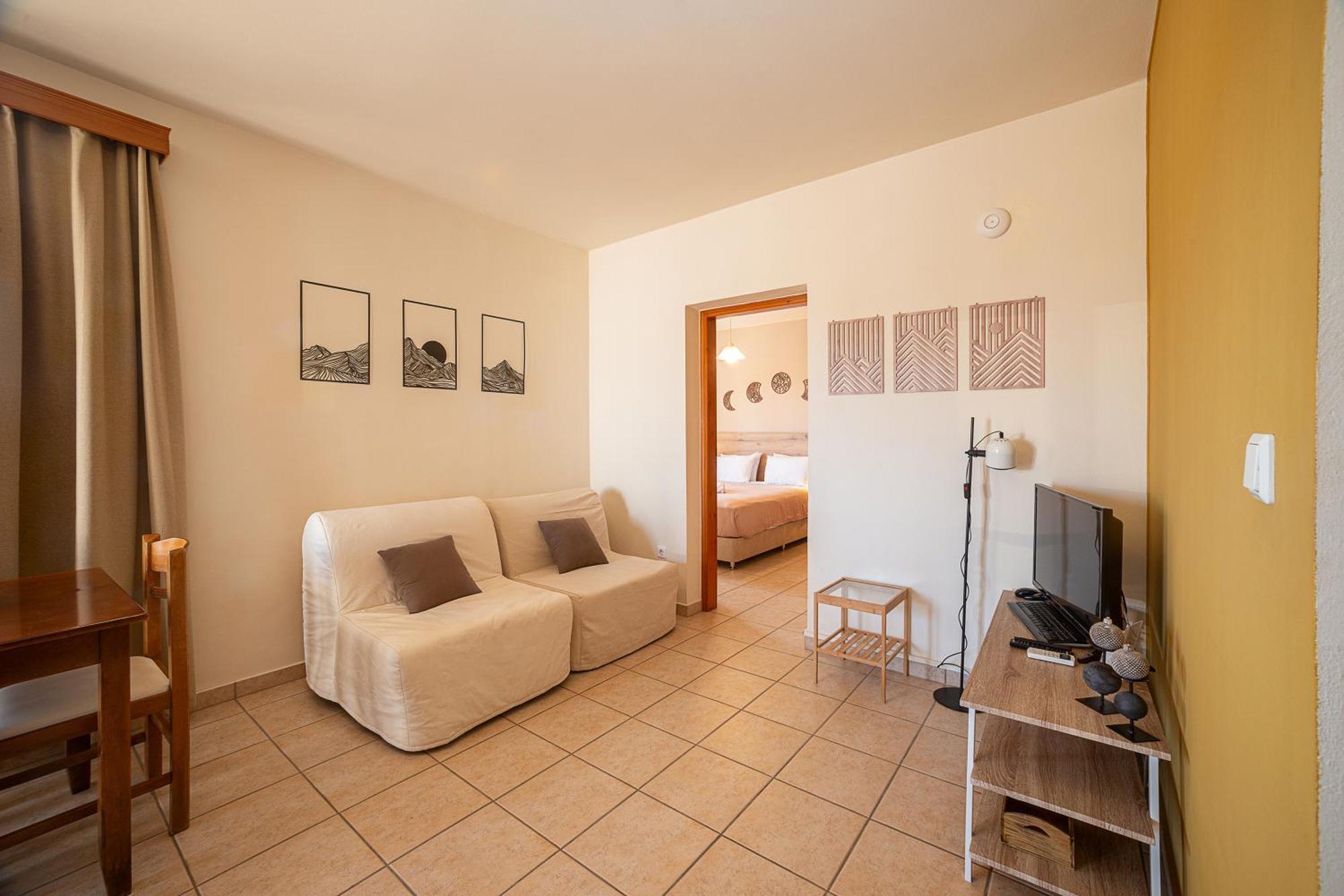 Mini Art Apartments Gerani  Ngoại thất bức ảnh