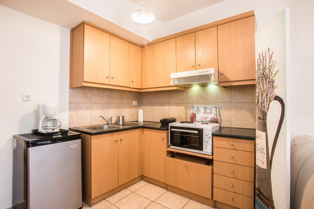 Mini Art Apartments Gerani  Ngoại thất bức ảnh